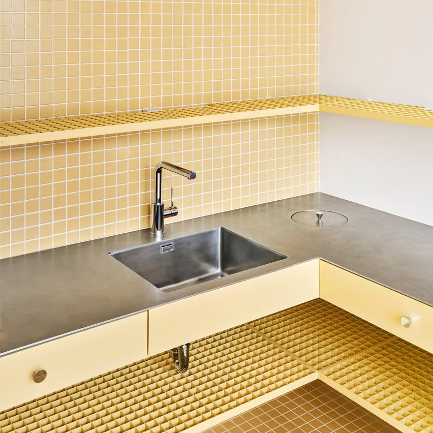 Eight eclectic home interiors spread with buttery yellow tones