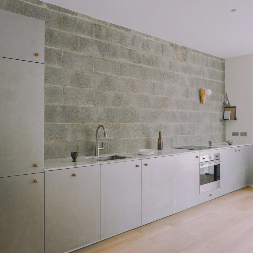Seven kitchens where wall cabinets are relinquished