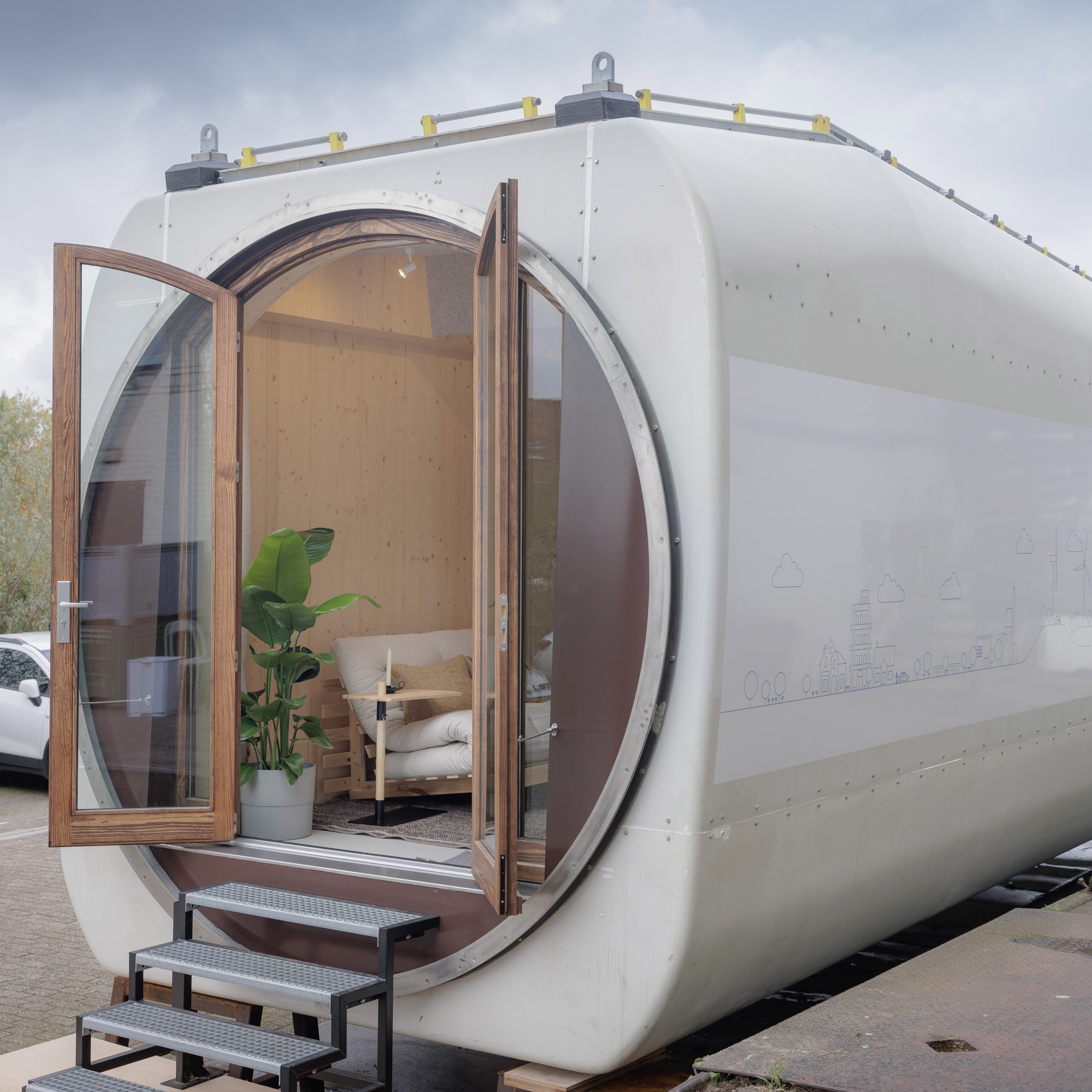 Blade-Made tiny house