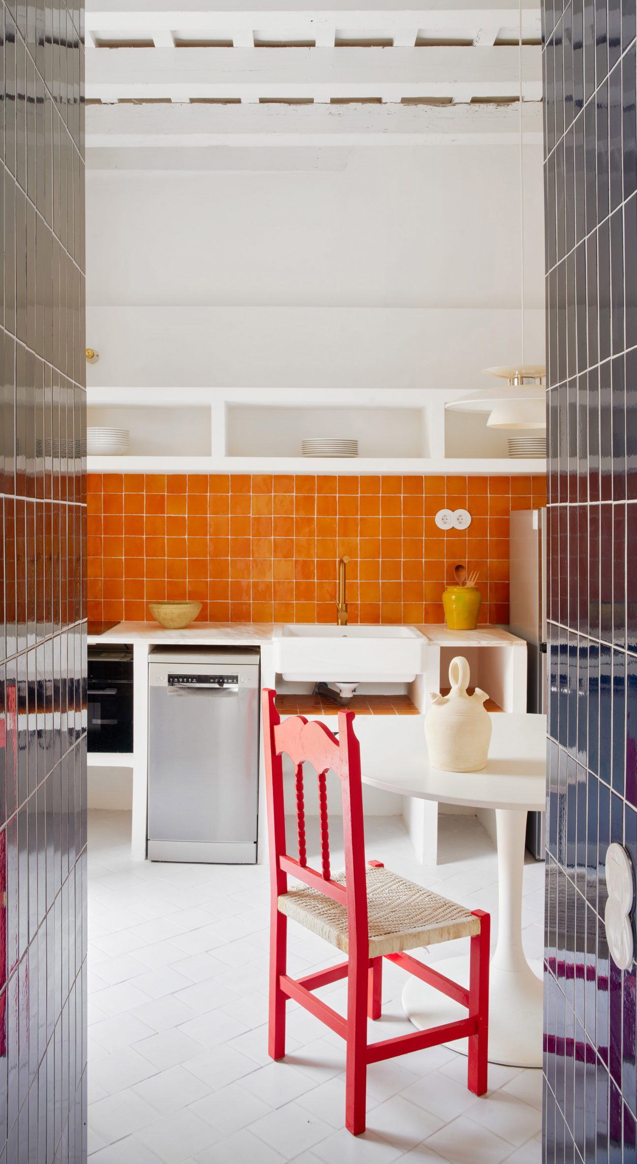 Casa Puerto by Lucas y Hernández-Gil