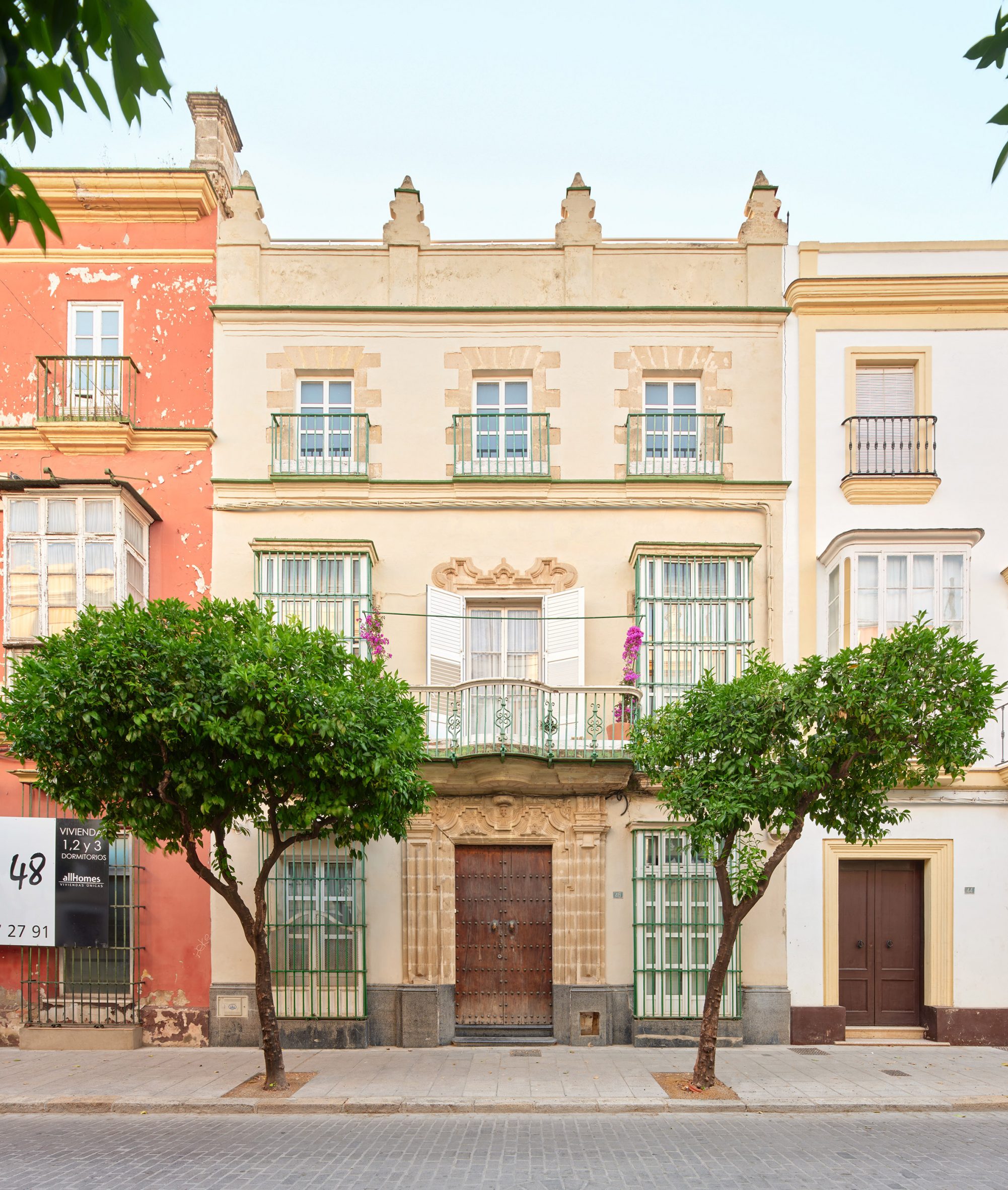 Casa Puerto by Lucas y Hernández-Gil