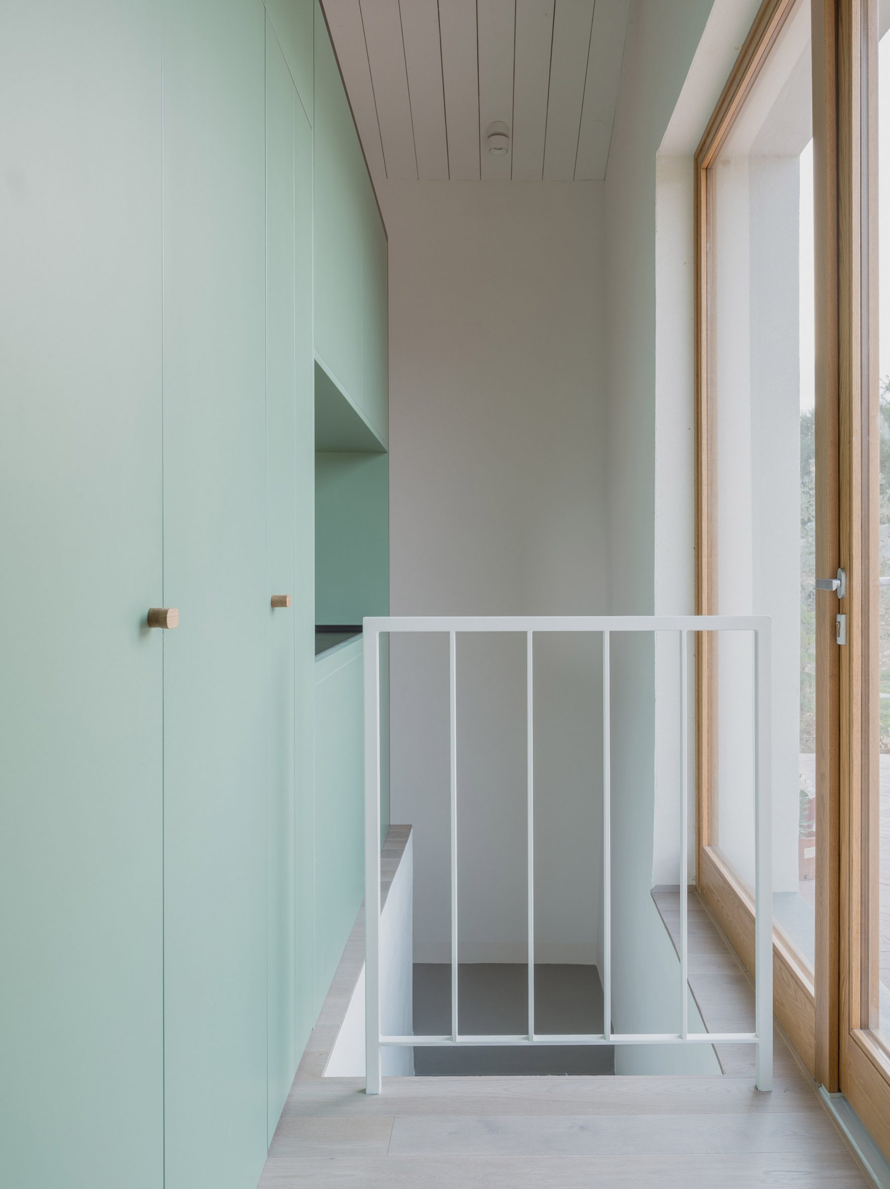 Green joinery in Fienile N by Fōntego Architettura
