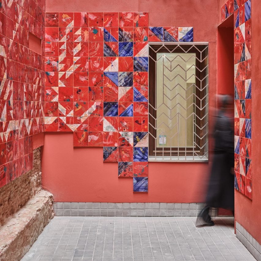Barcelona social housing by MIAS Architects is a “tribute to the cultural roots of its inhabitants”