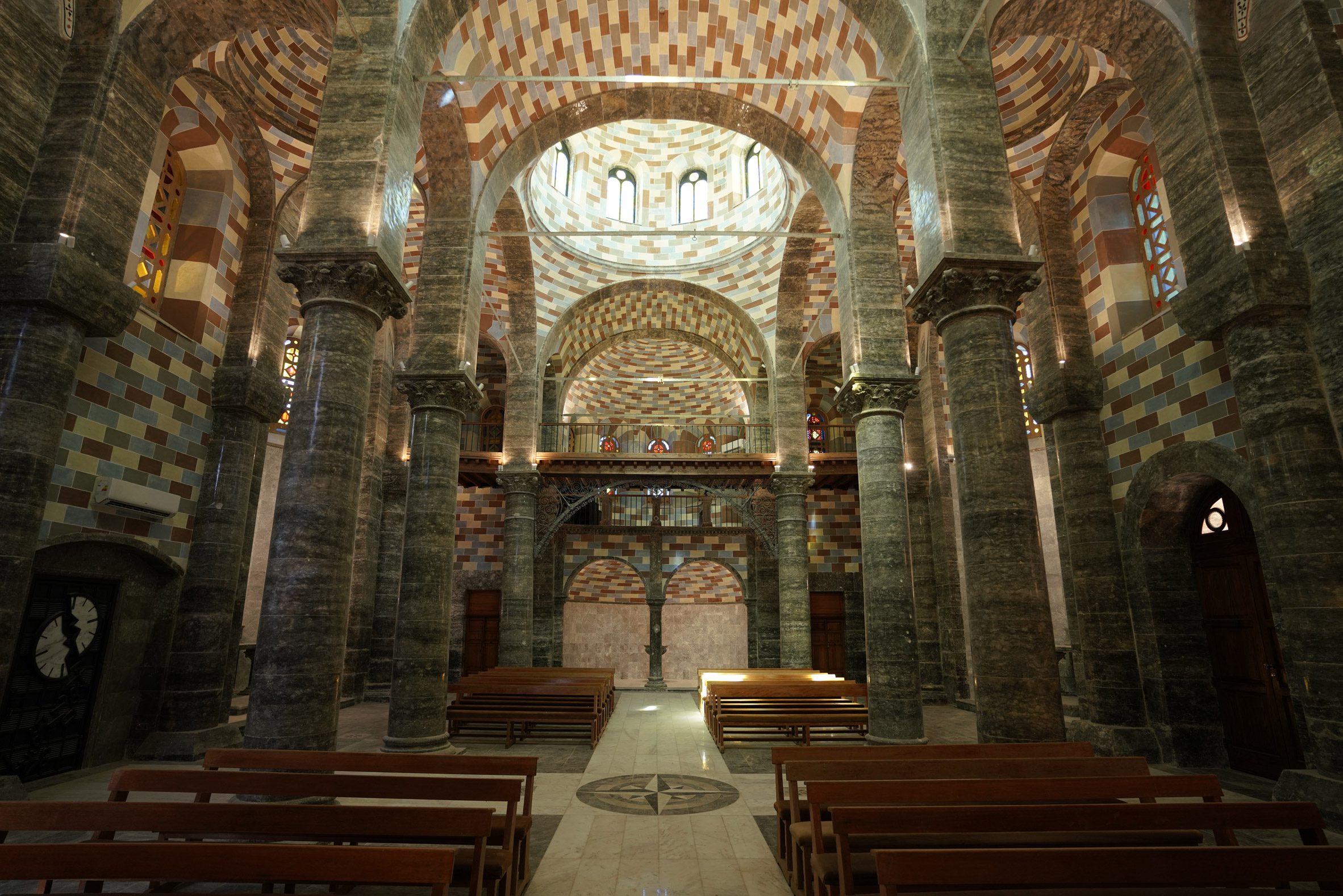 Interior view of Al-Tahera Church