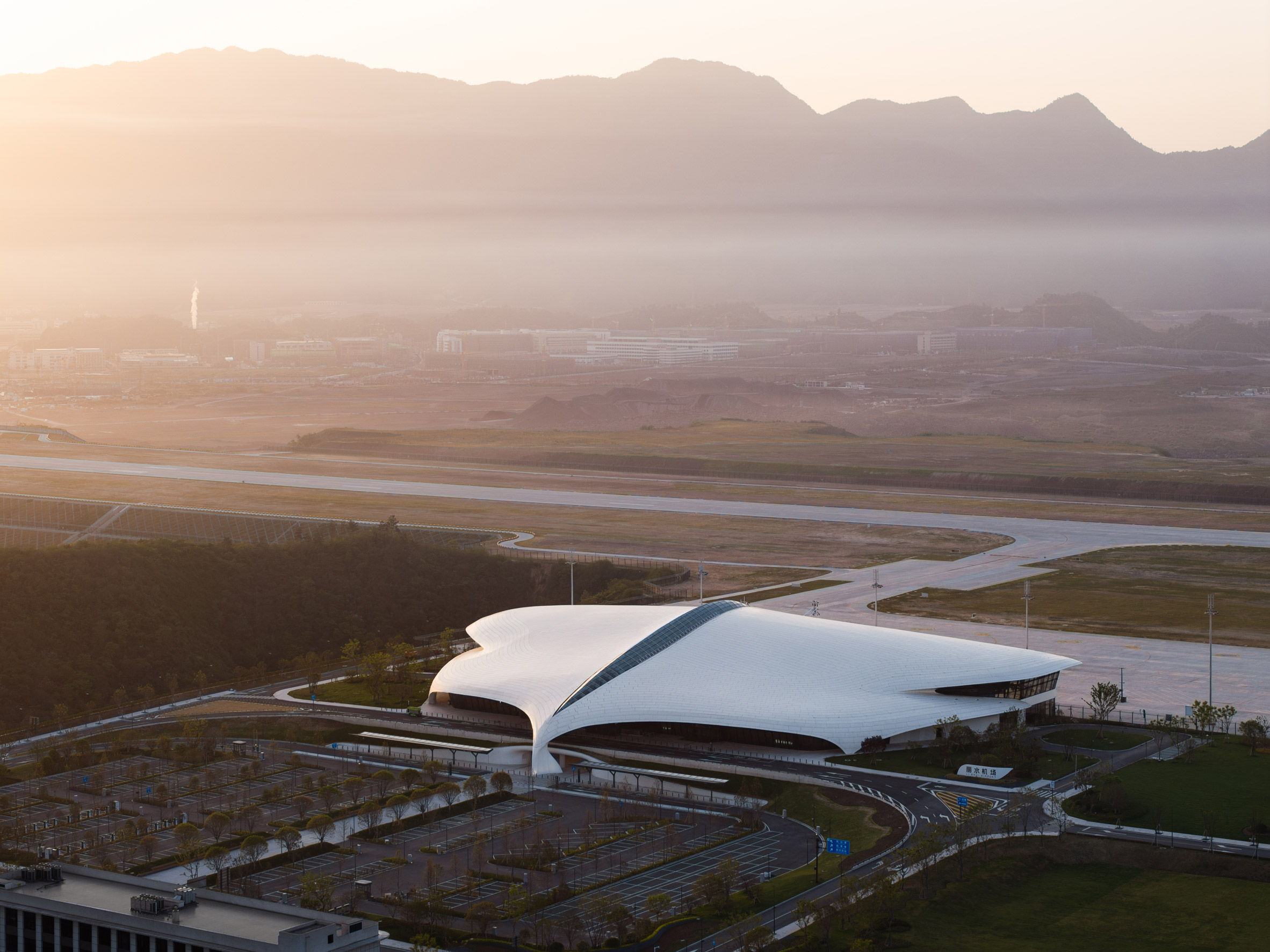 Lishui Airport by MAD