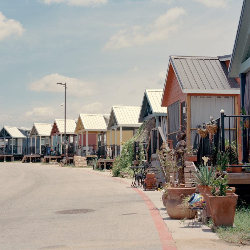 Five Texas tiny houses that “challenge and reproduce” the American Dream mythology
