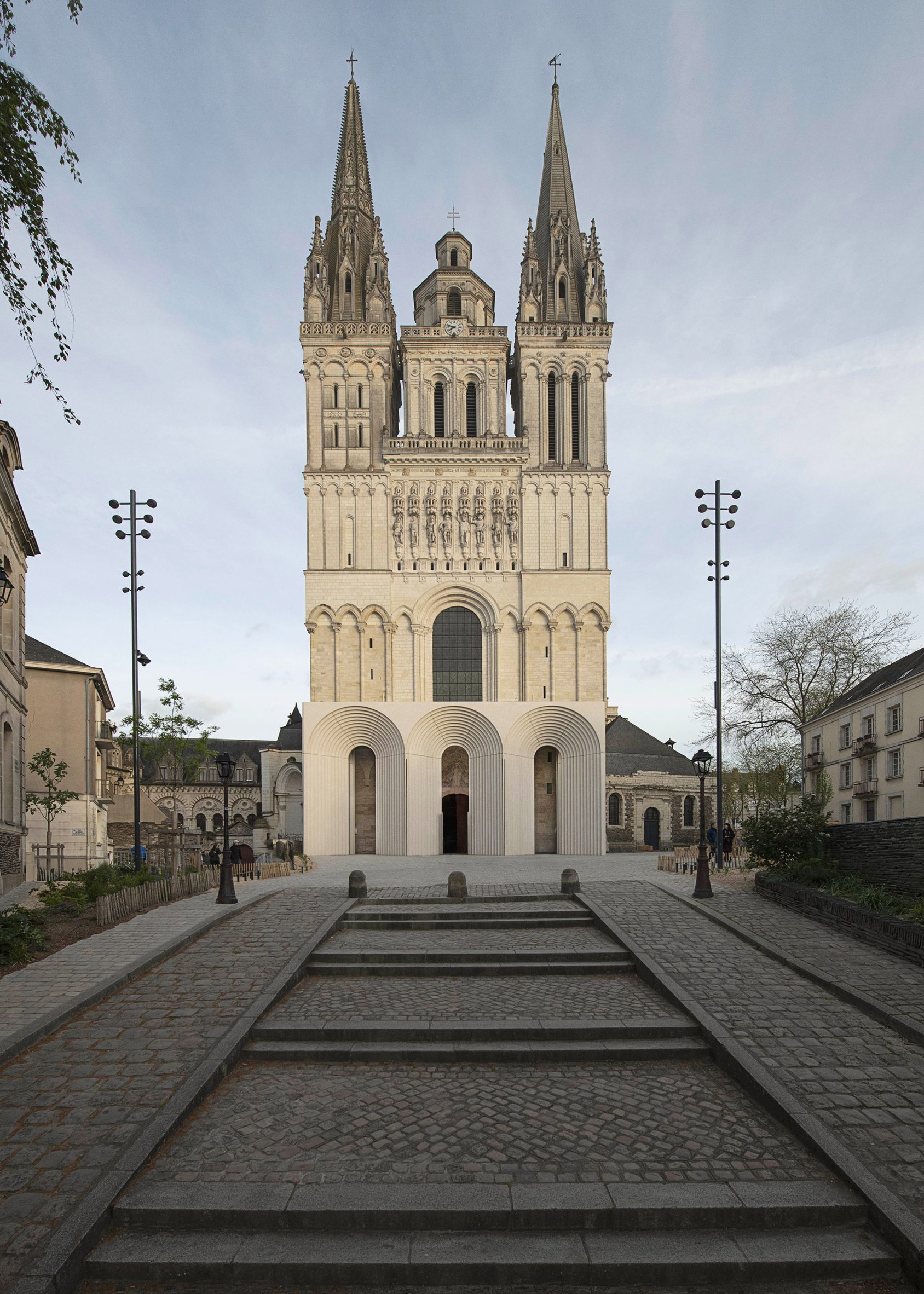 Kengo Kuma Angers Cathedral Comments Update