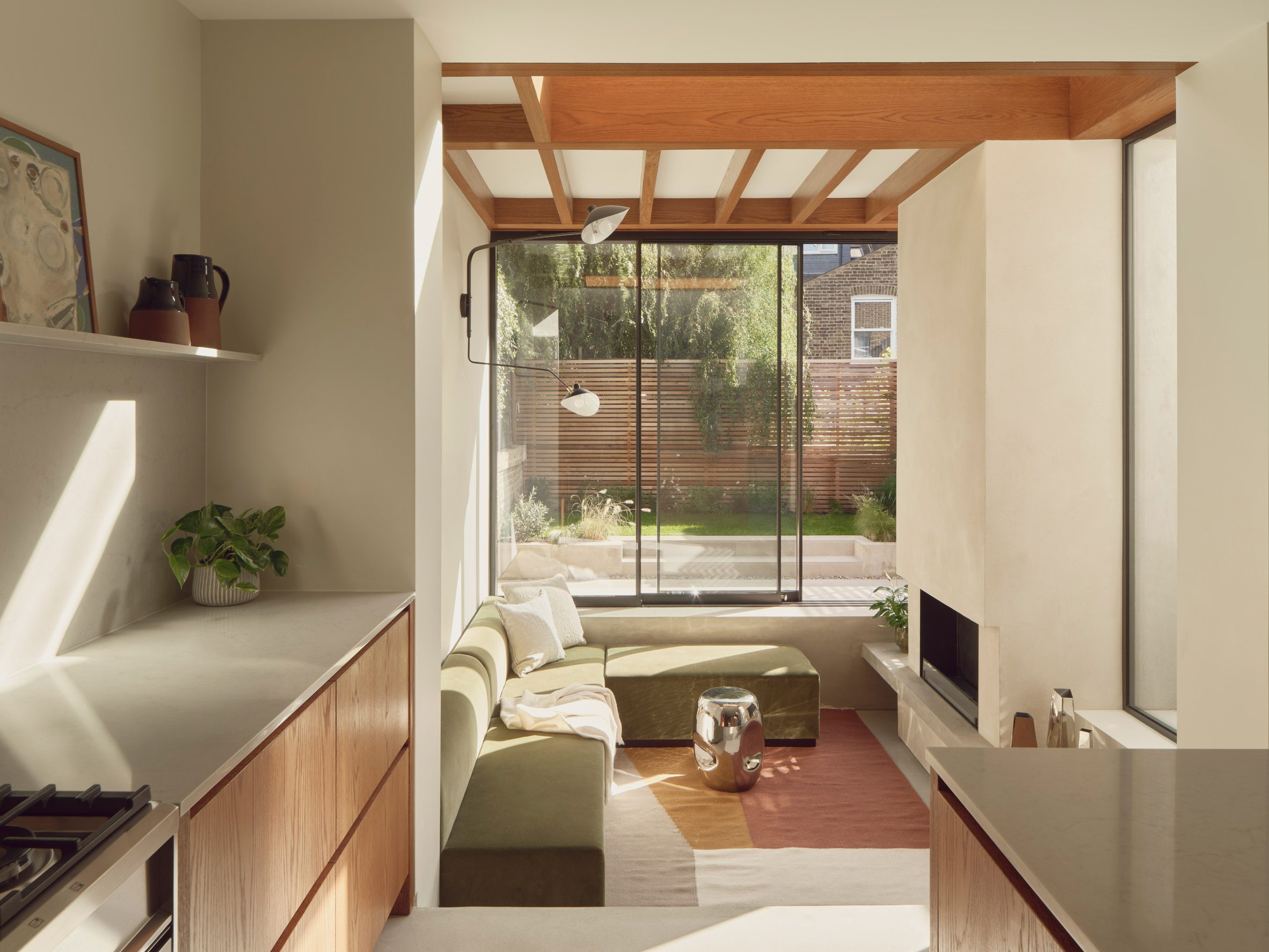 Concrete-lined snug