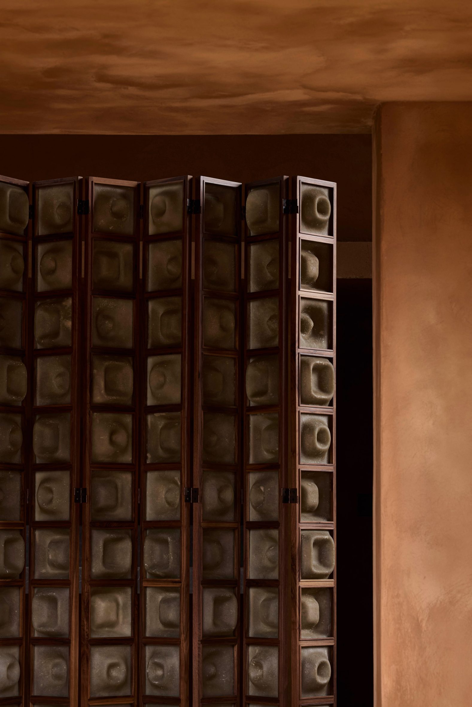 Imanol Ortíz's folding screen at Casa Tierra