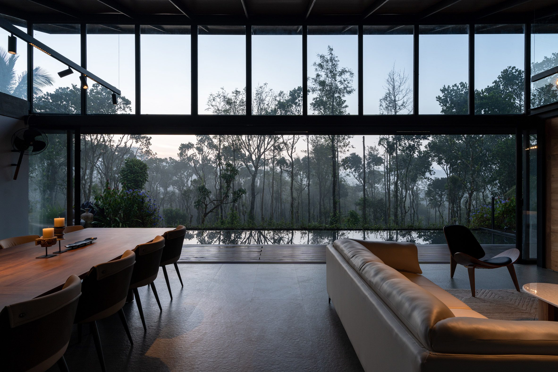 Summer Home by Mindspark Architects