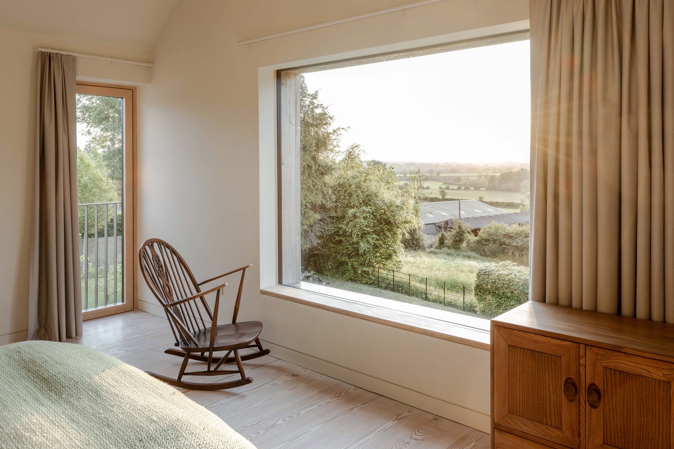The Old Orchard overlooks views of the Thames Valley