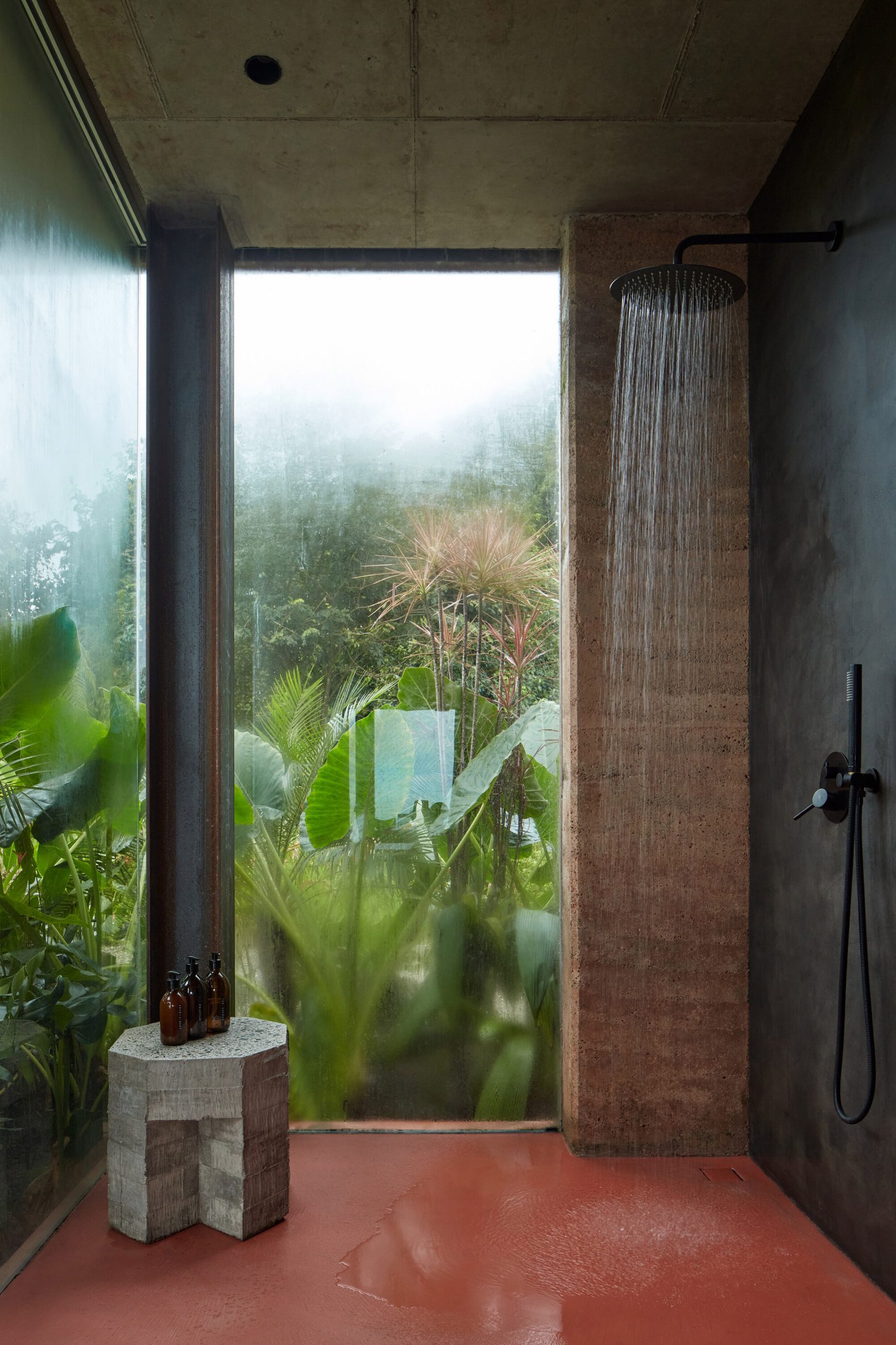 Jungle bathroom