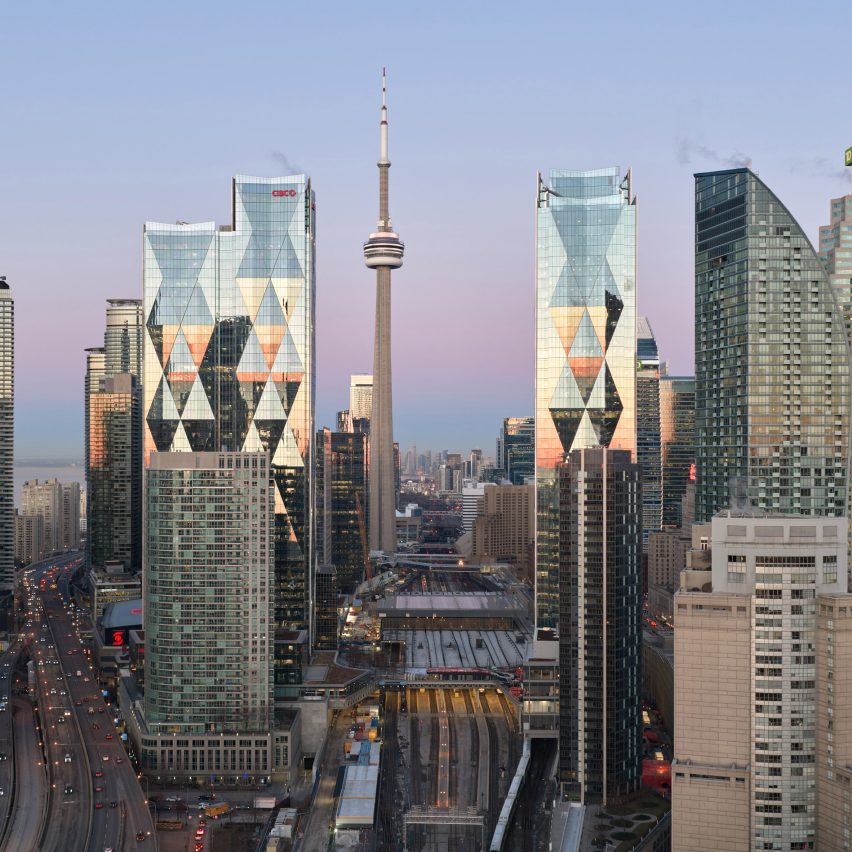 WilkinsonEyre completes Toronto skyscrapers linked by elevated park