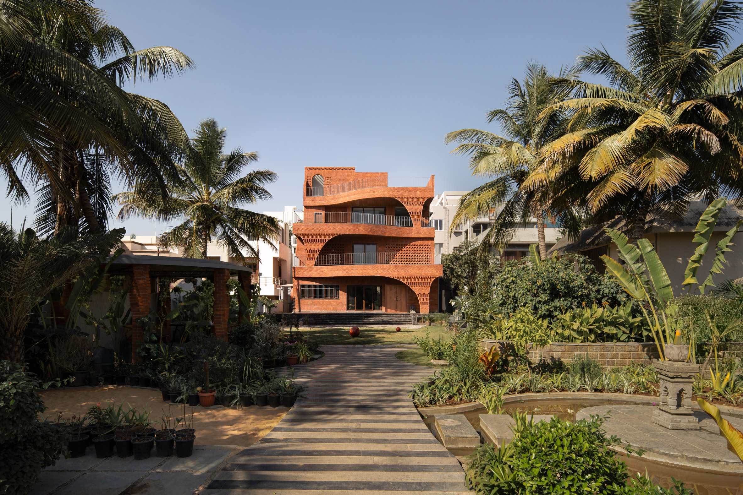 The Anthill by Kaushal Tatiya Architects