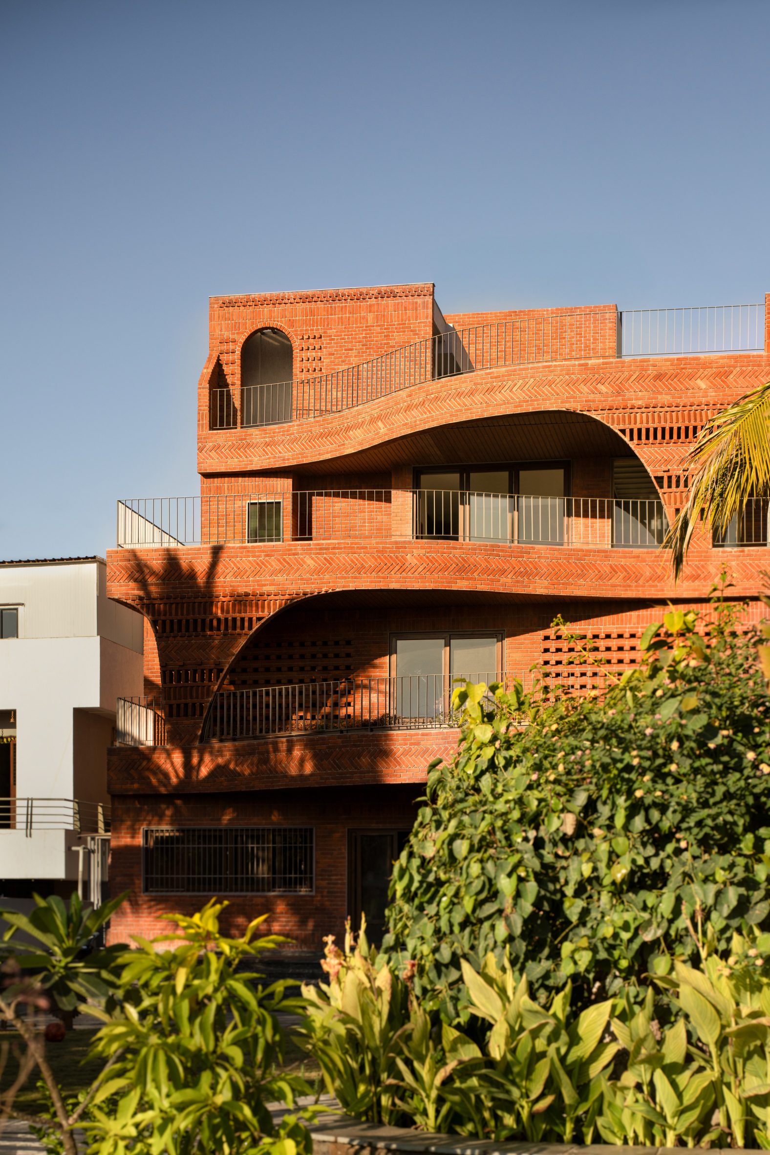 The Anthill by Kaushal Tatiya Architects