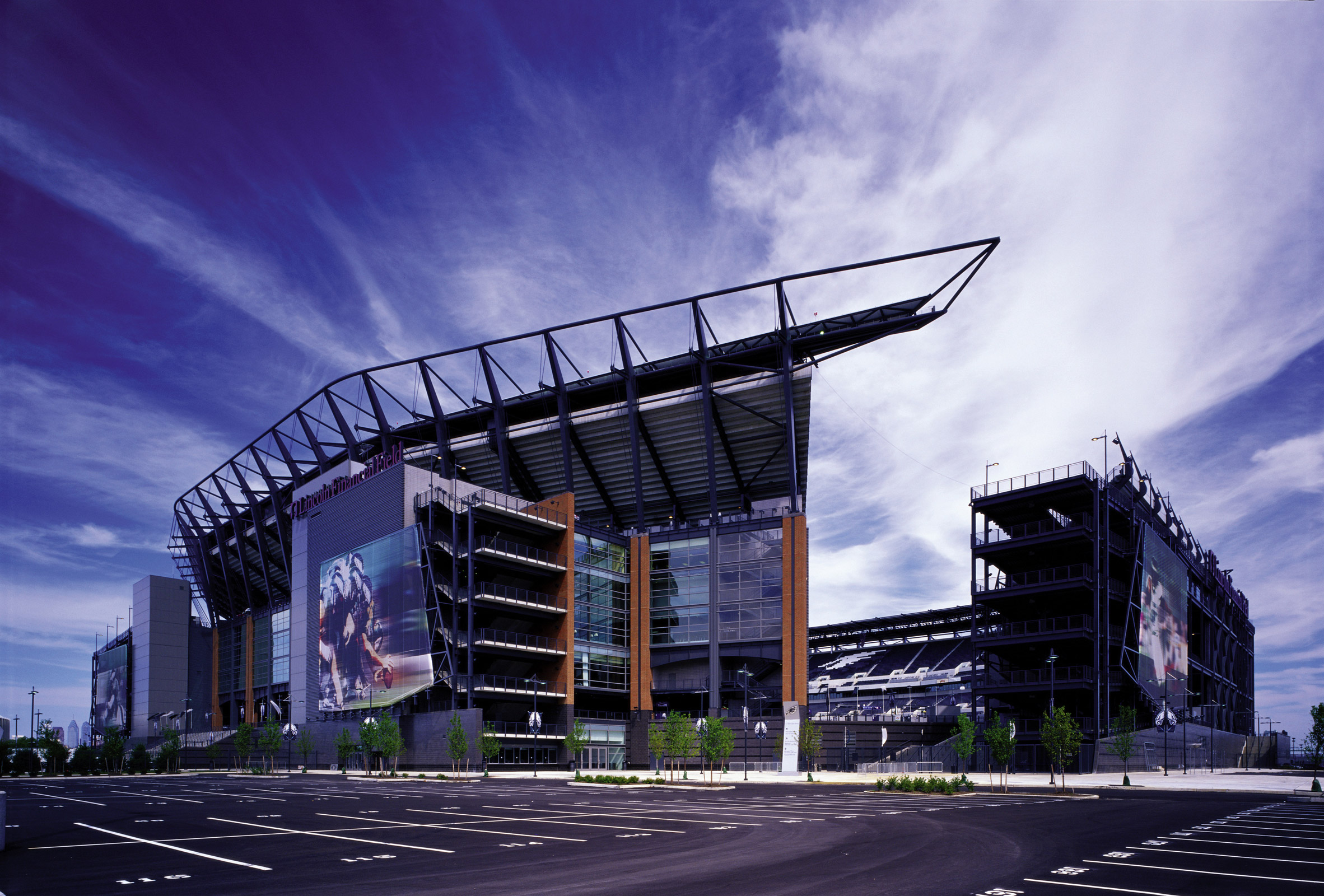 Lincoln Financial Field, Philadelphia, USA, by NBBJ (2003)